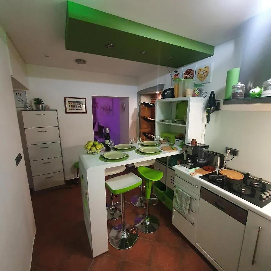 Formosa, The Boutique Apartment, City Center, 普拉